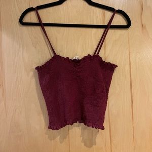 Cropped tank top with smocked material